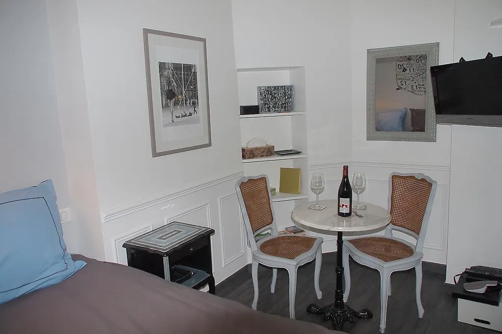Petit - Oasis In Marais Lejlighed *