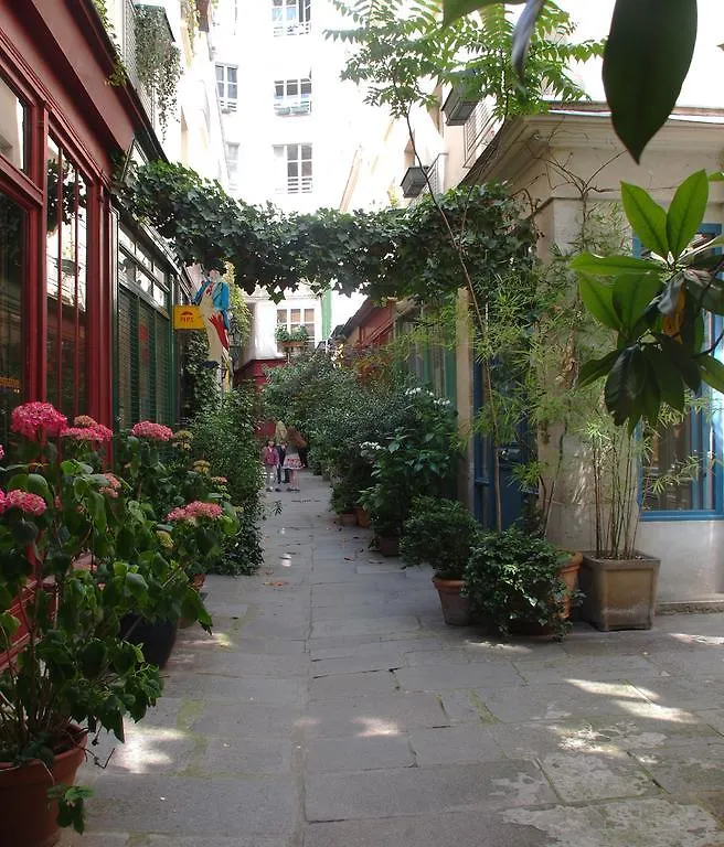 Petit - Oasis In Marais Apartment Paris